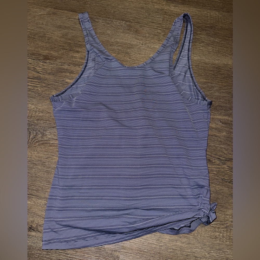 Athleta size medium tank
